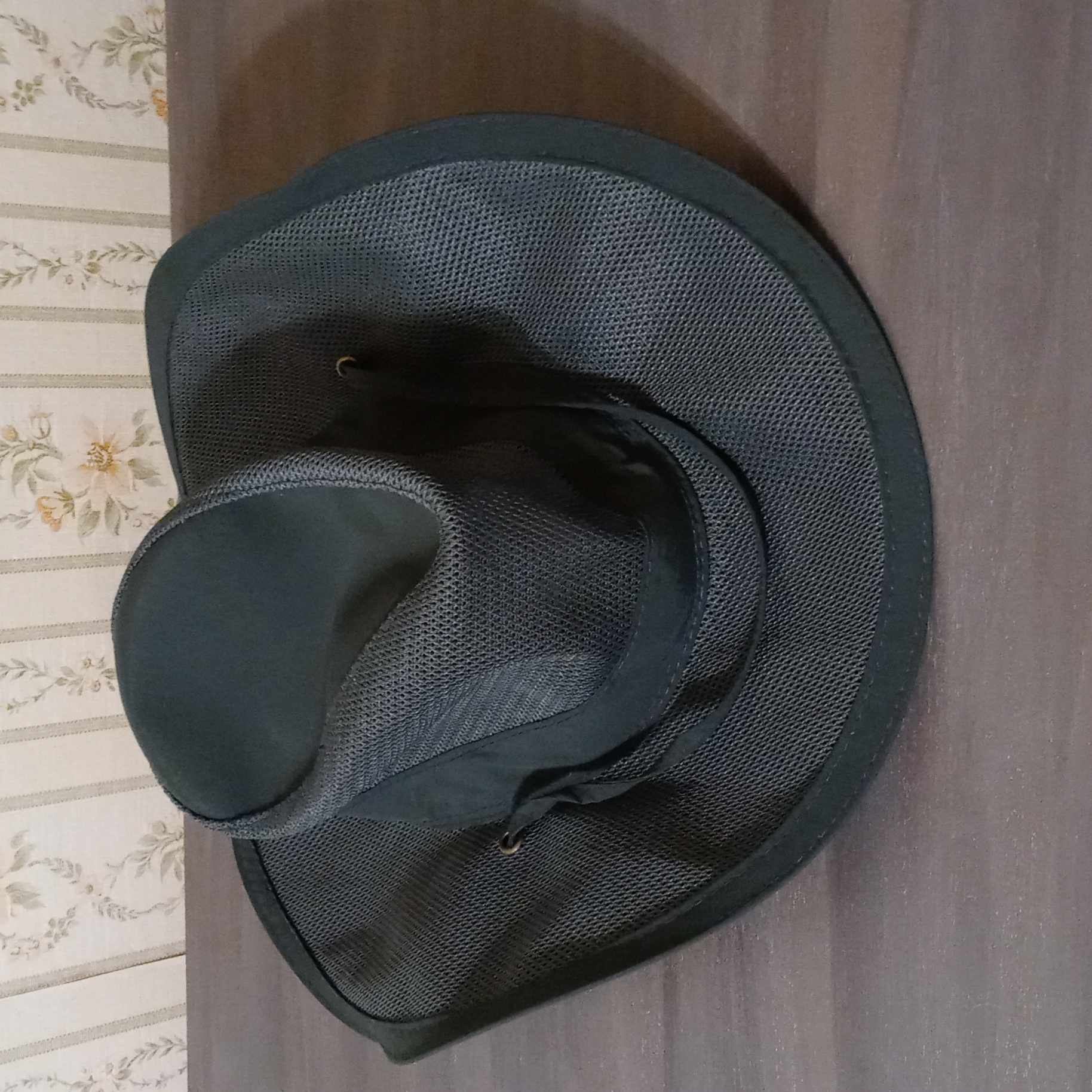 Broner Hat